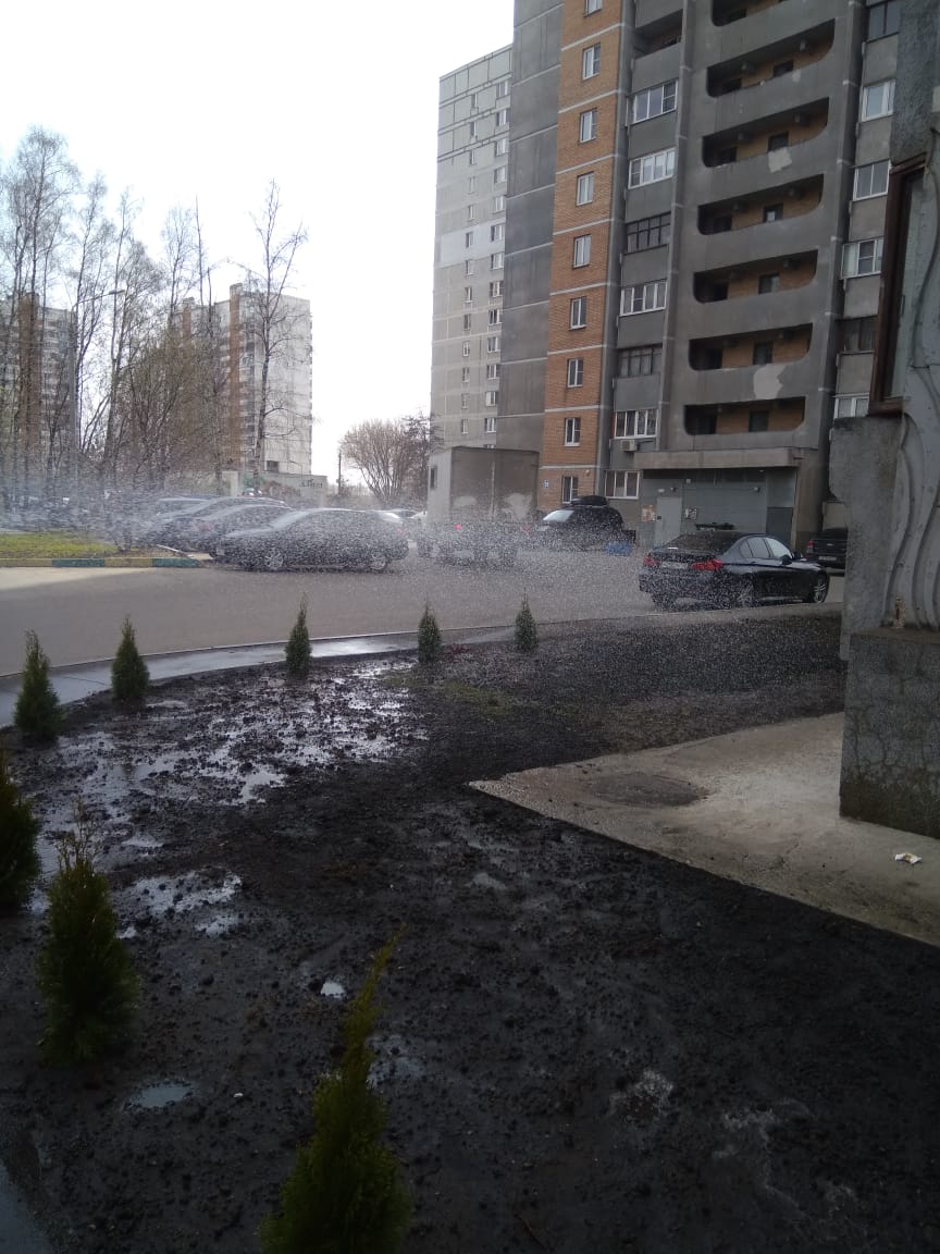 В рамках проведения весеннего месячника благоустройства на территории Ленинского района Московской области УК 